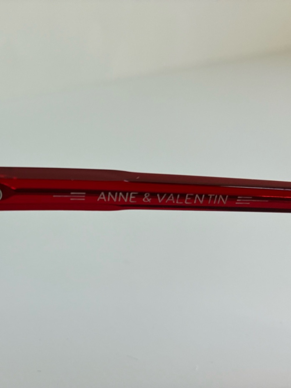 Anne et Valentin Red Bel Air Cat-Eye Glasses — Bold Translucent Frame - Picture 7 of 9